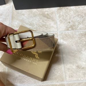 Burberry belt